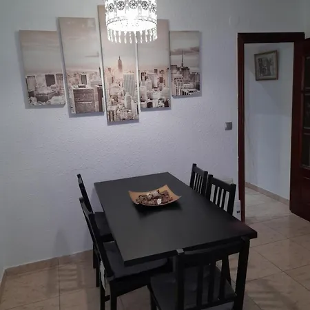 Apartment Sweet House Close To Airport